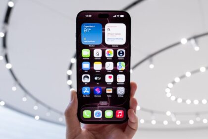 iOS 27 and Siri AI Are Officially Available to Download