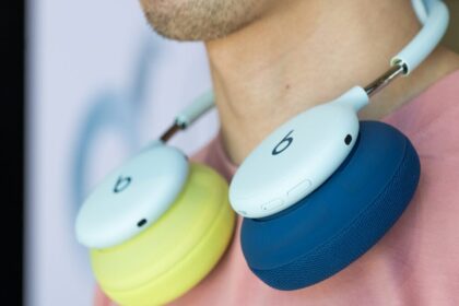 Beats’ 360 Over-Ear Headphones Were Designed Specifically for Gym Rats