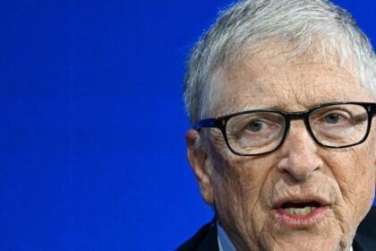 Bill Gates Suggests He’s the Man to Convince Donald Trump to Regulate AI