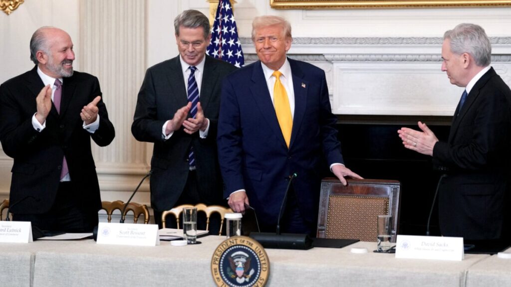 Legal Experts Are Alarmed the SEC Isn’t Investigating Trump-Linked Crypto Venture