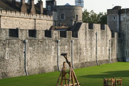 This Medieval Skeleton Had 160 Broken Bones, and Scientists Just Figured Out What Hit Him