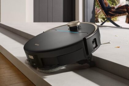 This Robot Vacuum Has a Brush and Mop Pad That Can Reach Places Others Can’t