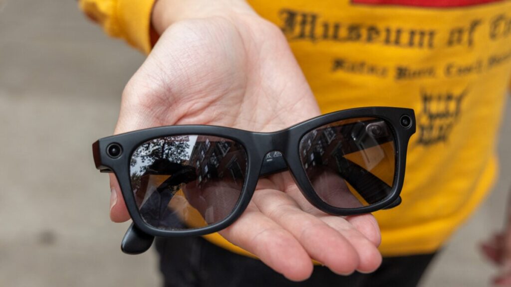 Meta Just Made Navigation on Its Smart Glasses a Lot More Useful