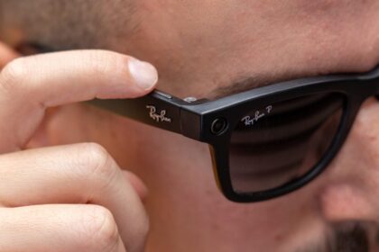 Even ICE Thinks Smart Glasses Are a Privacy Liability