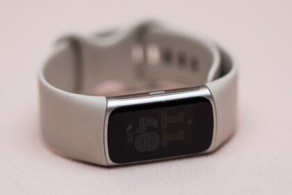 Google May Have Leaked Its Next Fitbit—Or Let AI Hallucinate It