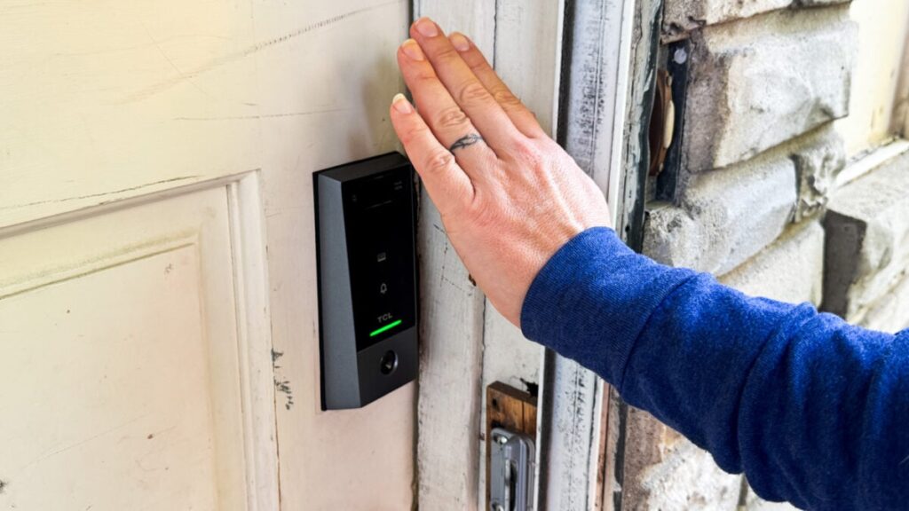 TCL’s Jedi-Like Smart Lock Is Now Even Better