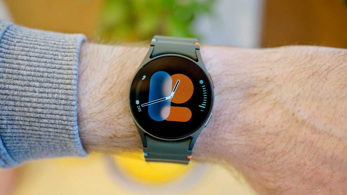 Samsung Galaxy Watch 7 01