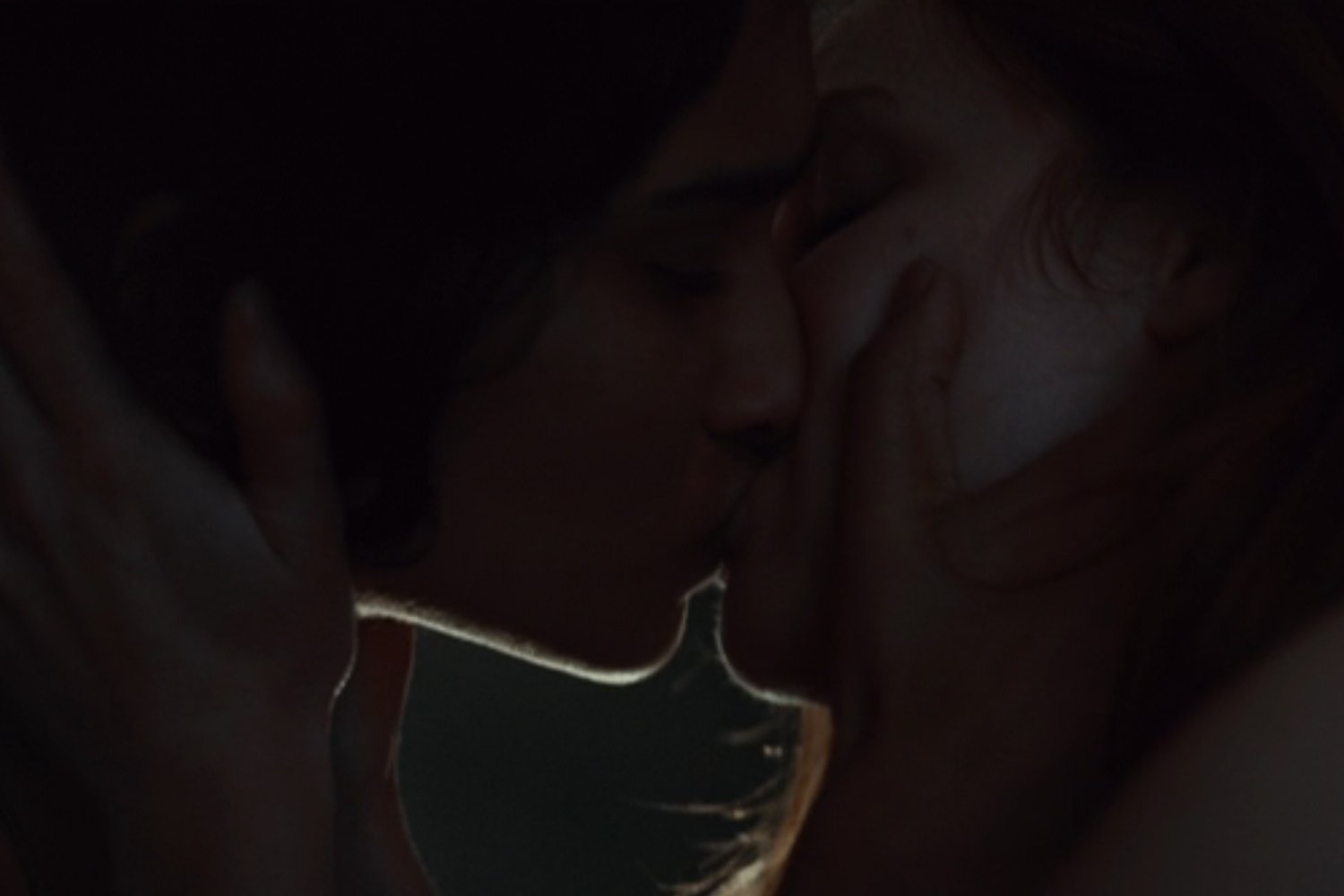 Andor Season 2 Cinta Vel Kiss