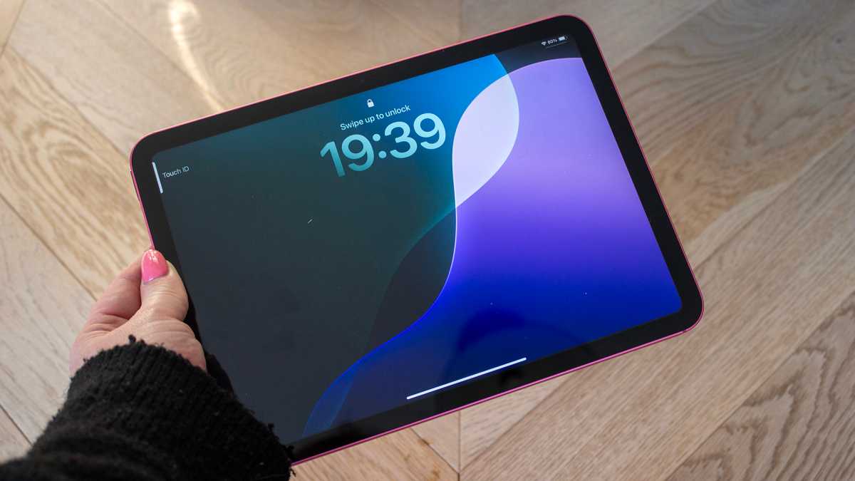 Apple iPad A16 18