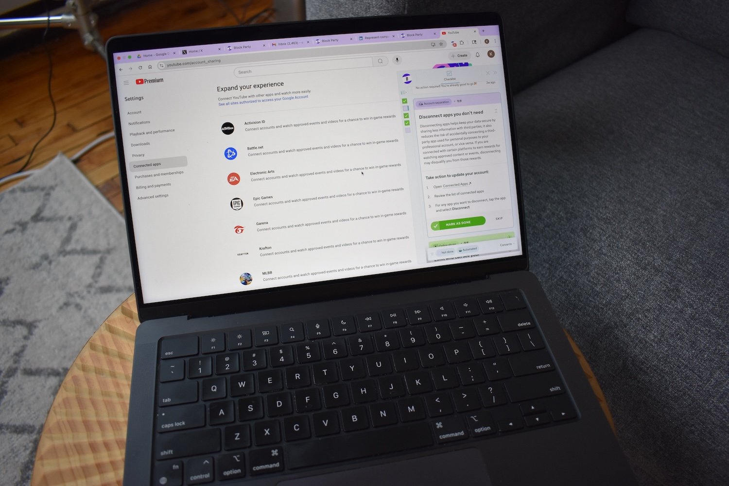 Block Party Macbook Pro M4 1