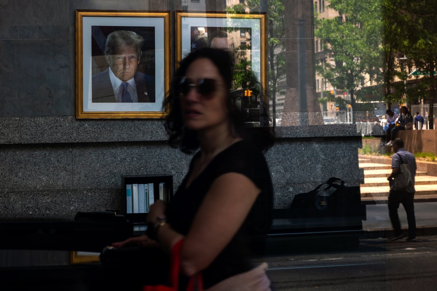 Ice Designates Its Own Entrance At New York City Immigration Court
