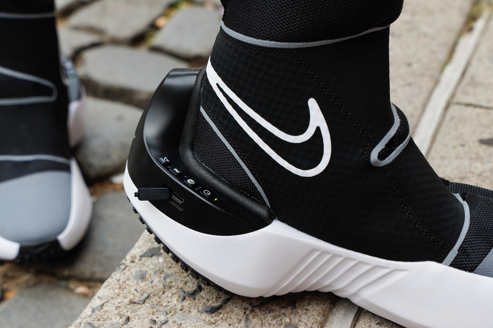 Nike Hyperice Hyperboot Review