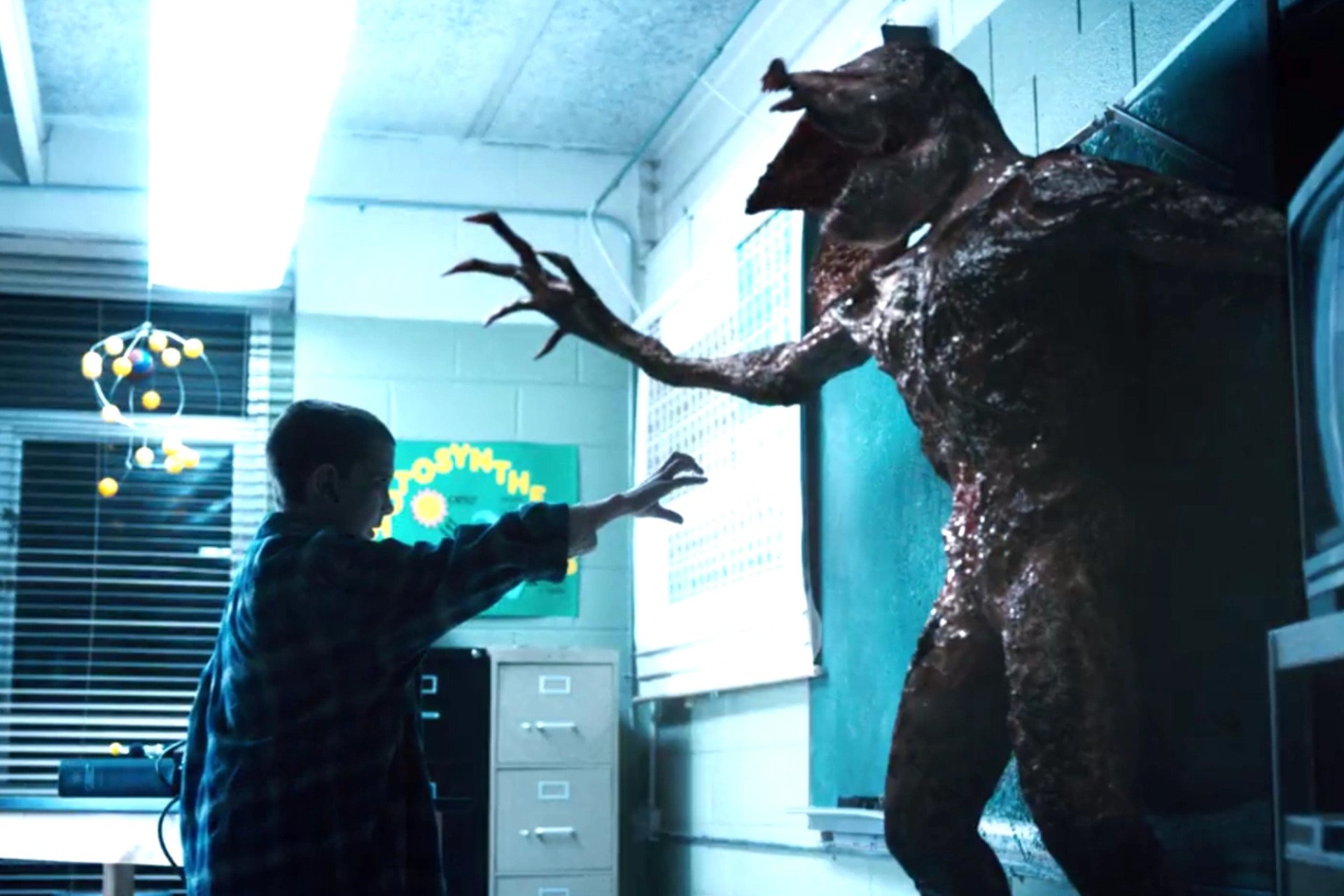 Stranger Thing Season One Netflix Eleven V Demogorgon