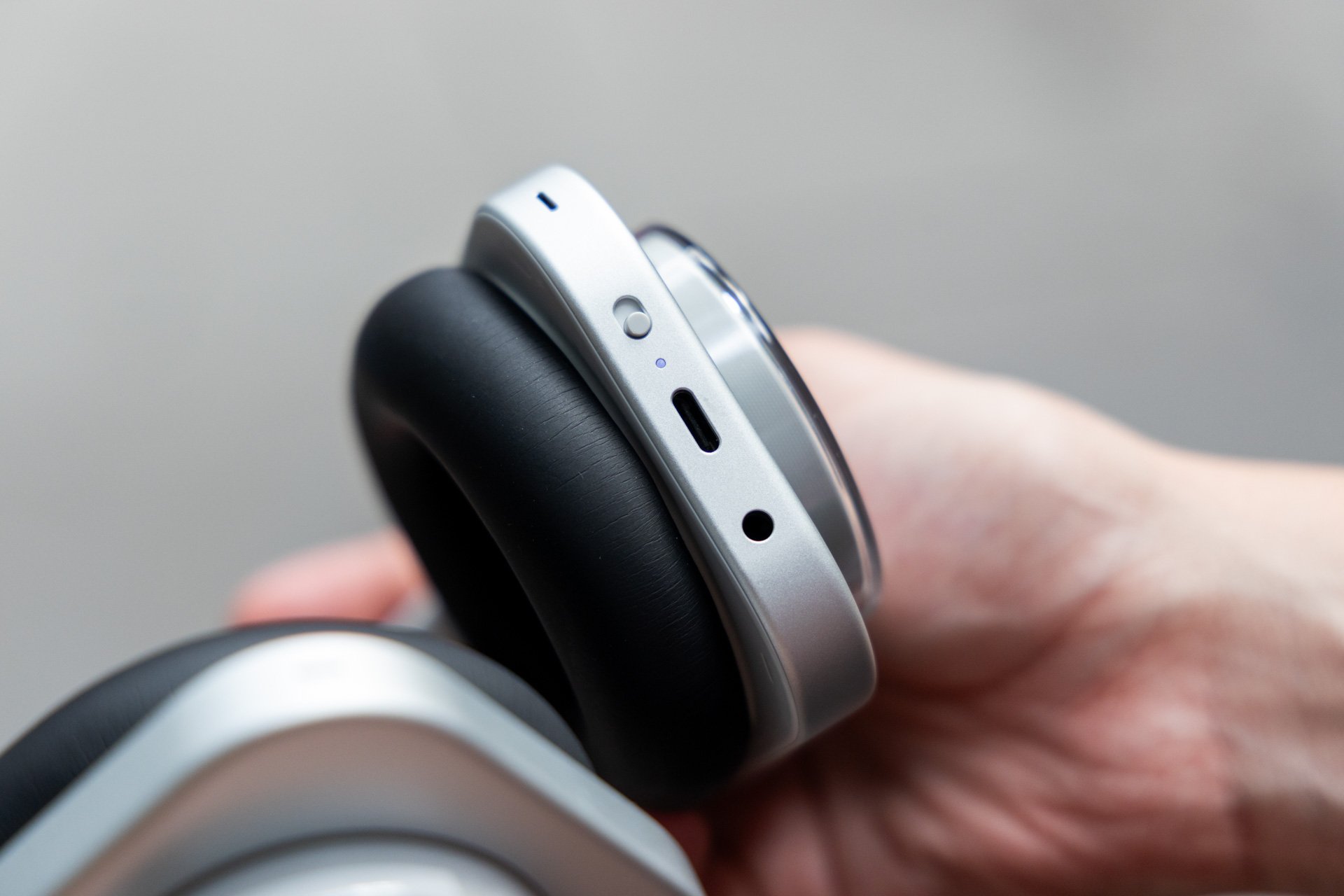 Nothing Headphone 1 review USB-C port and 3.5mm headphone jack