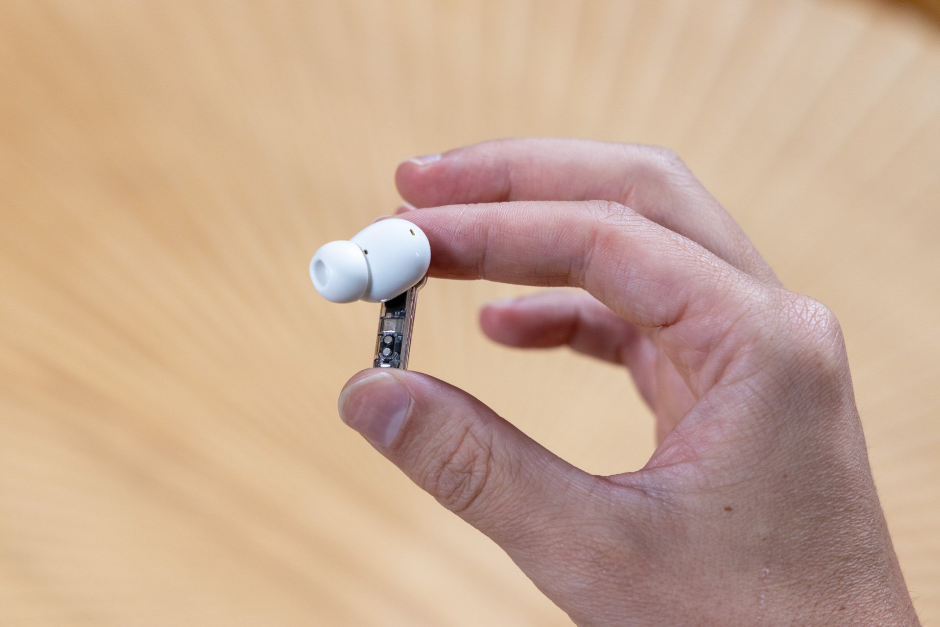 OnePlus Buds Pro 4 vs. Nothing Ear wireless earbuds comparison review