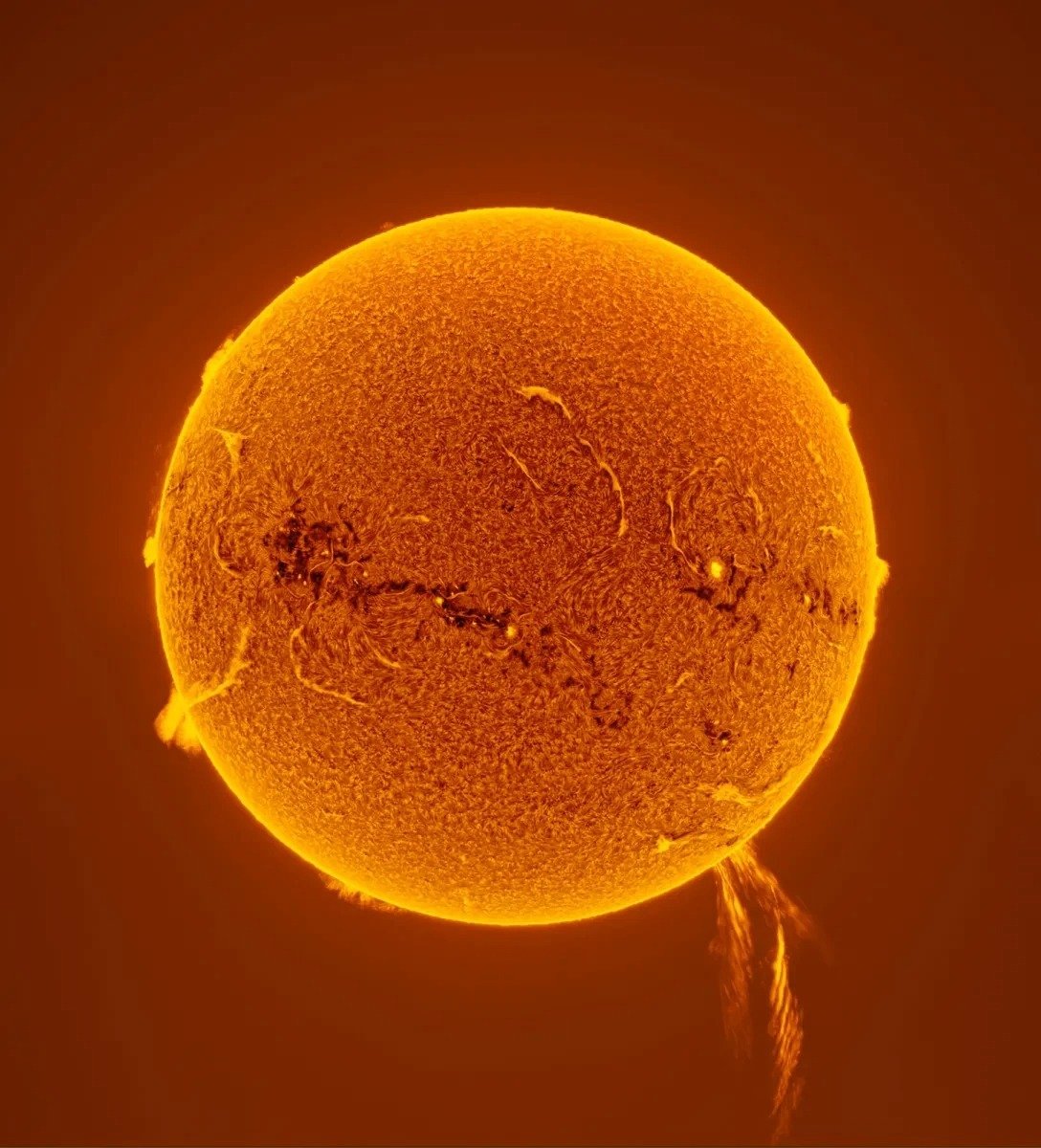 Zwo Astronomy 500000 Km Solar Prominence Eruption Pengfei Chou