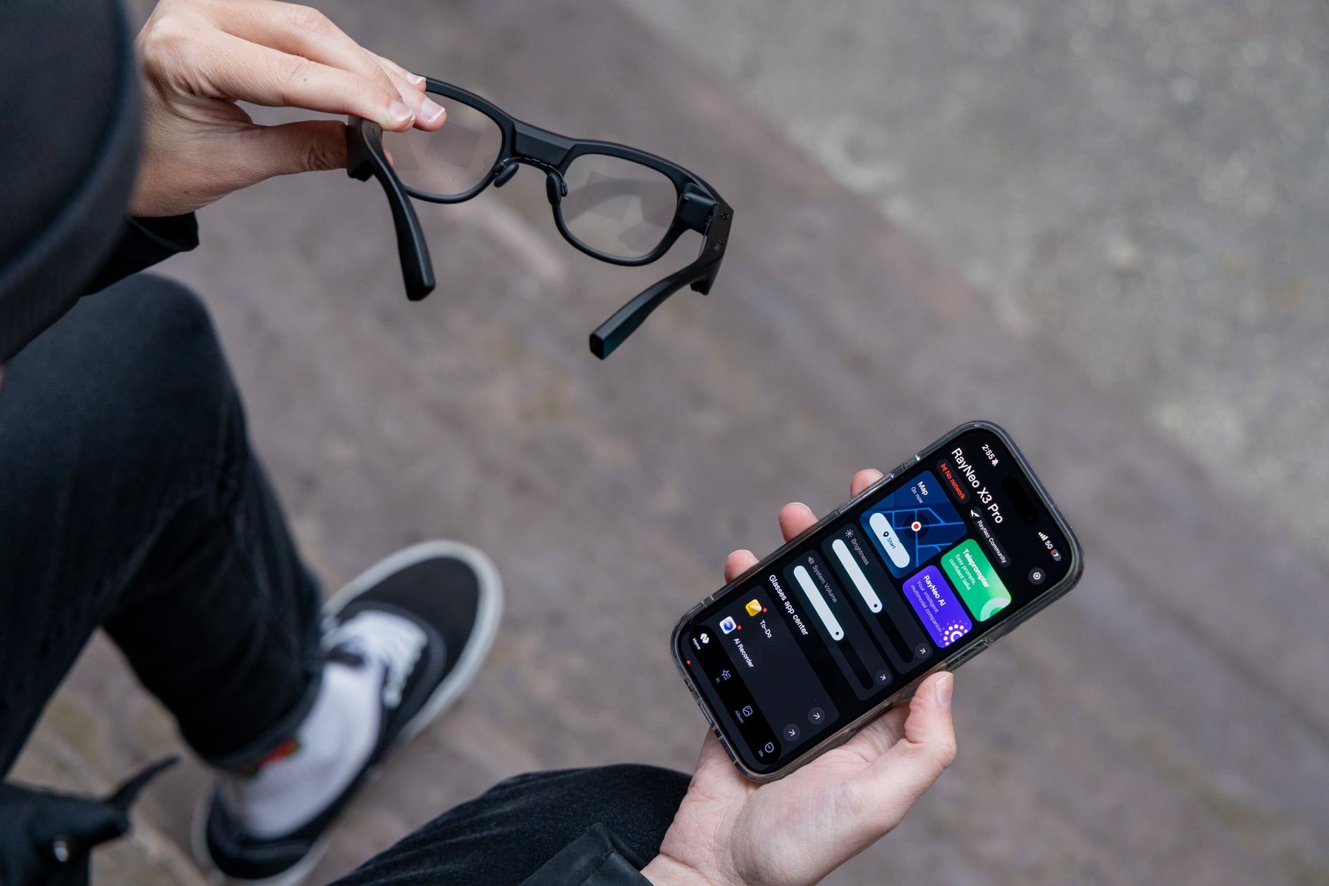 Ray Neo X3 Pro Smart Glasses Review 07