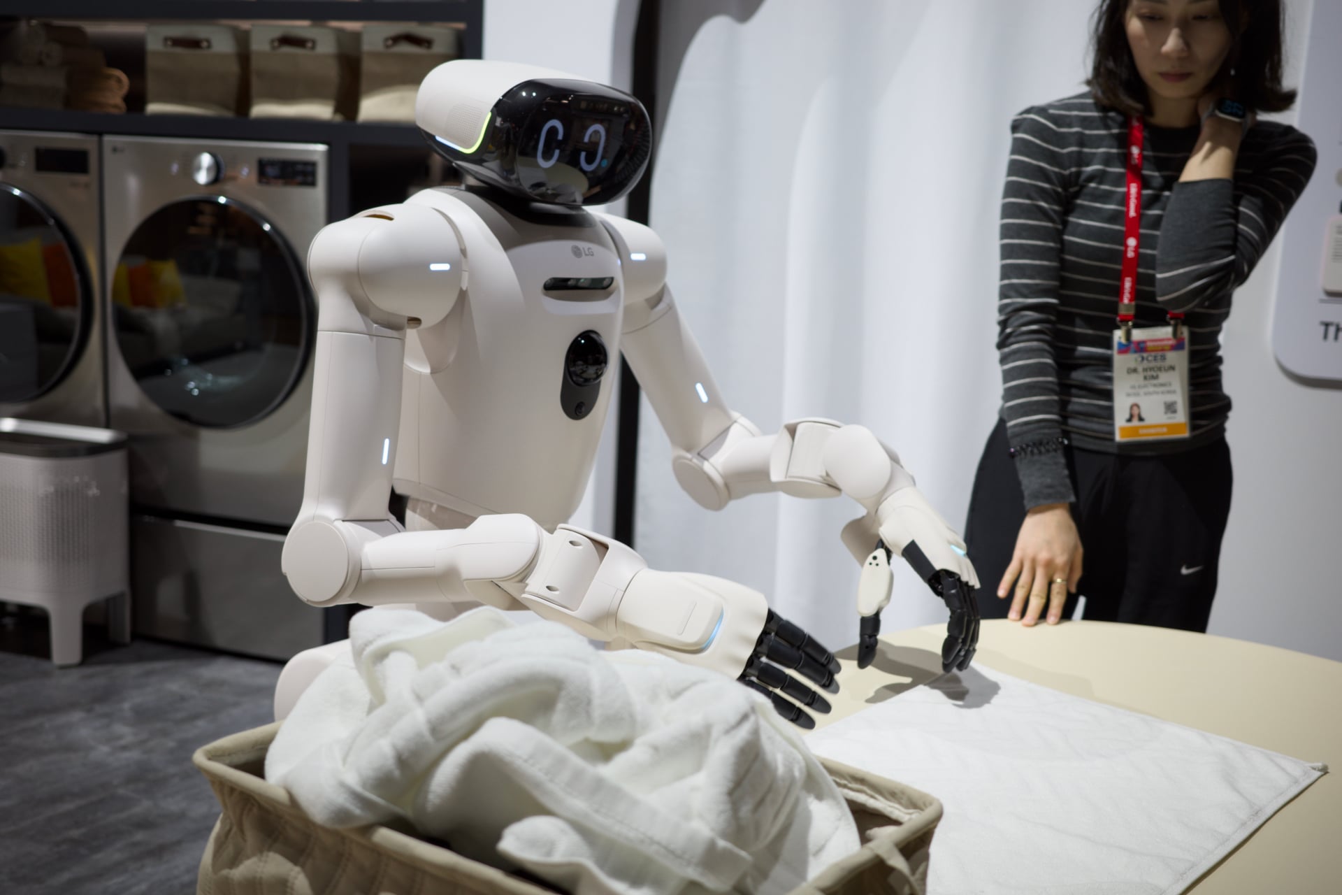 Lg Cloid Home Robot 1