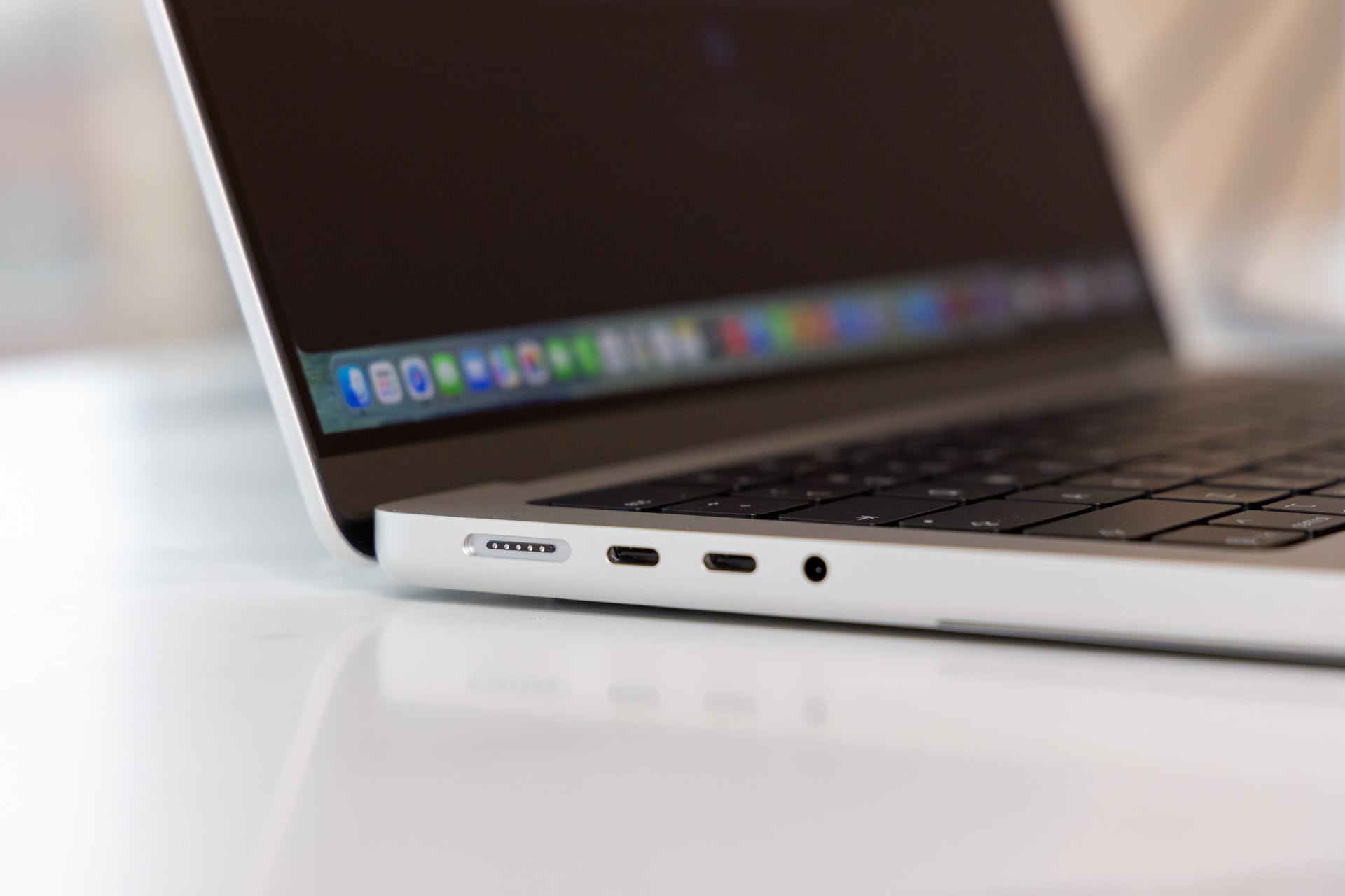 M5 Max Macbook Pro Review 03