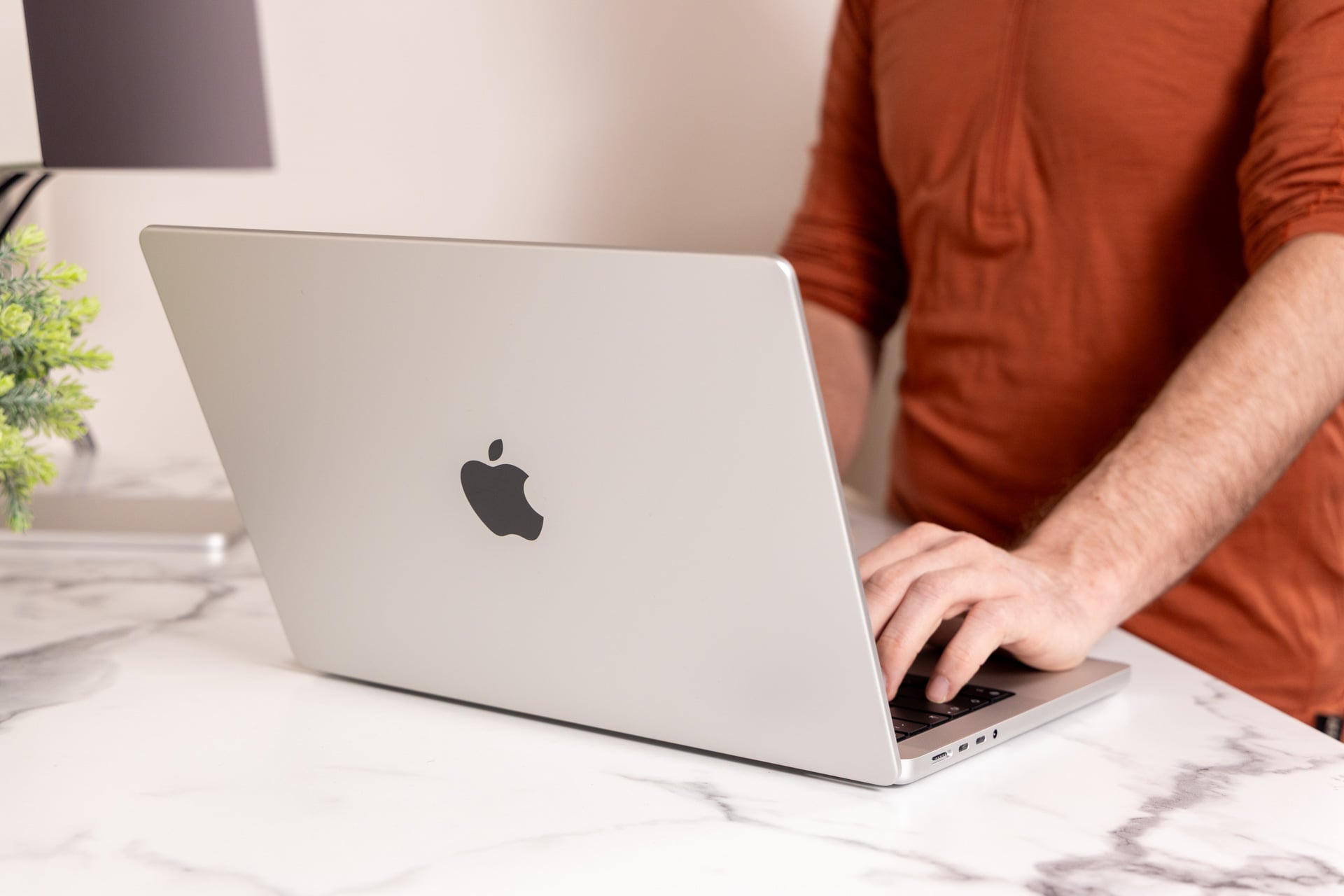 M5 Max Macbook Pro Review 11