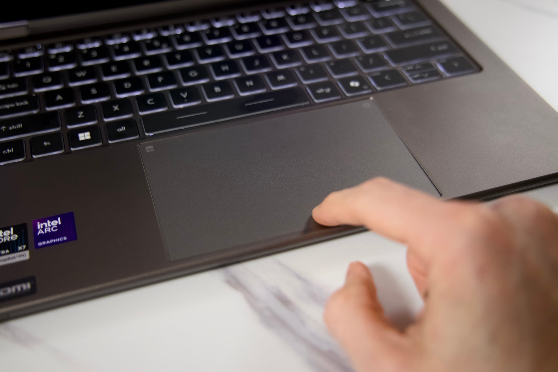 Msi Prestige 14 Flip Ai 5