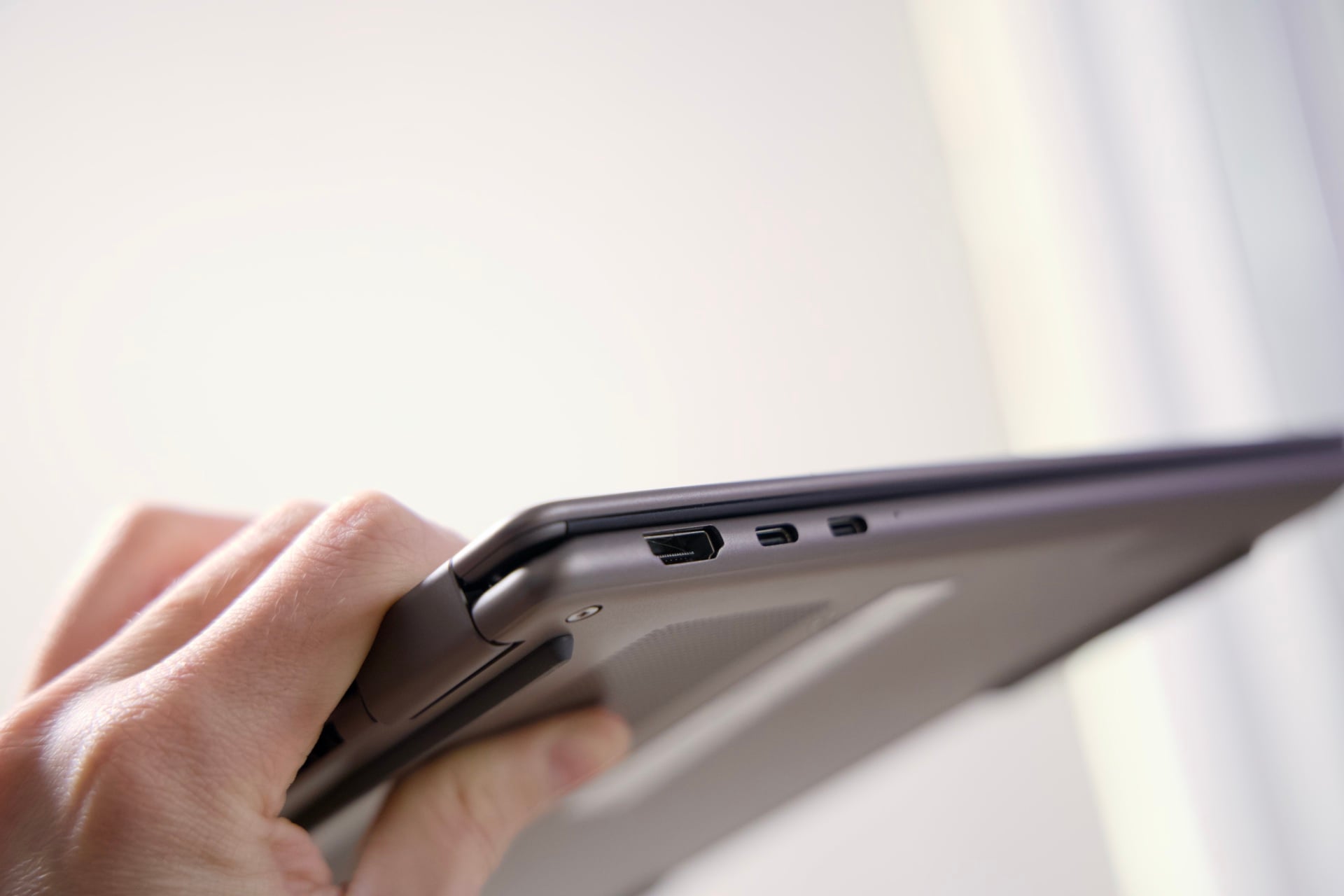 Msi Prestige 14 Flip Ai 9