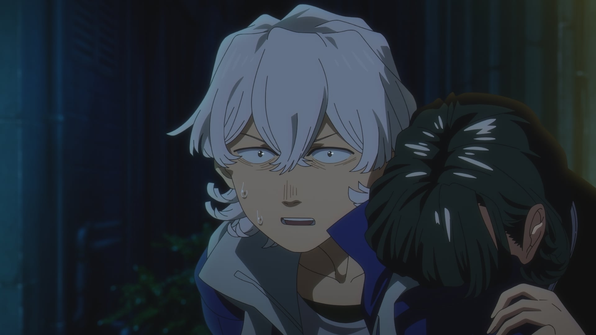 Fool Night still of Toshiro carrying Yomiko.