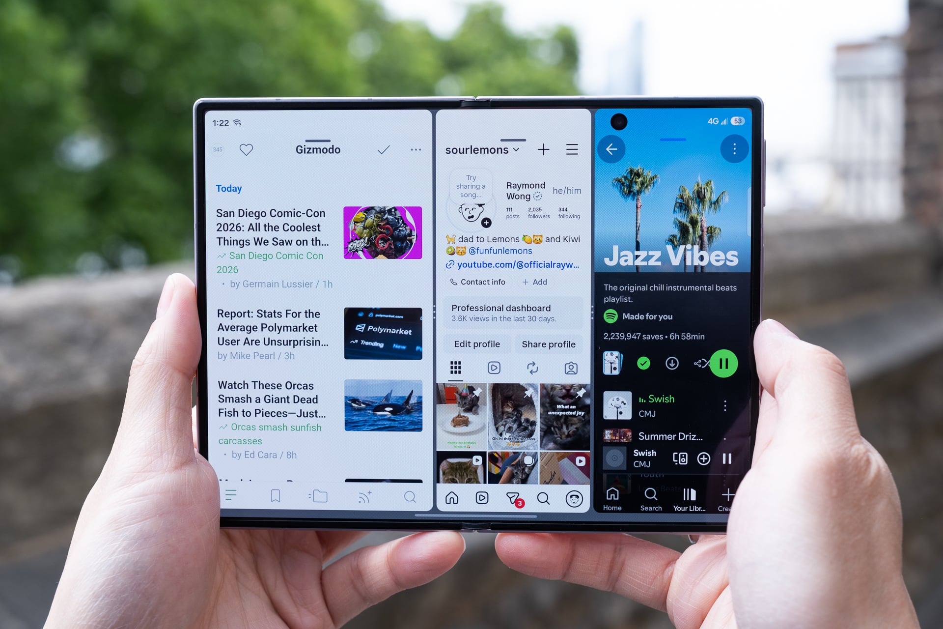Samsung Galaxy Z Fold 8 Review 19