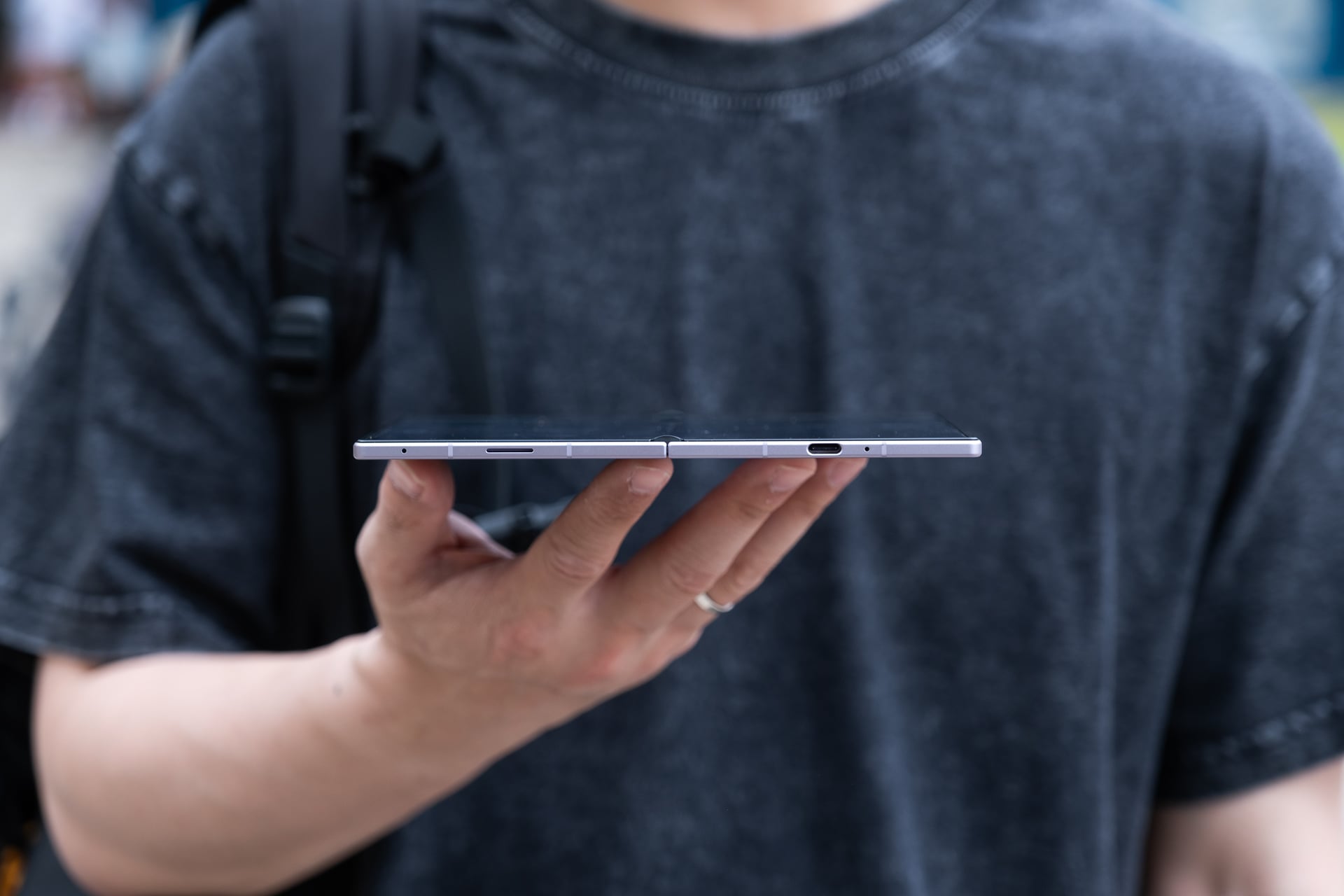 Samsung Galaxy Z Fold 8 Review 40